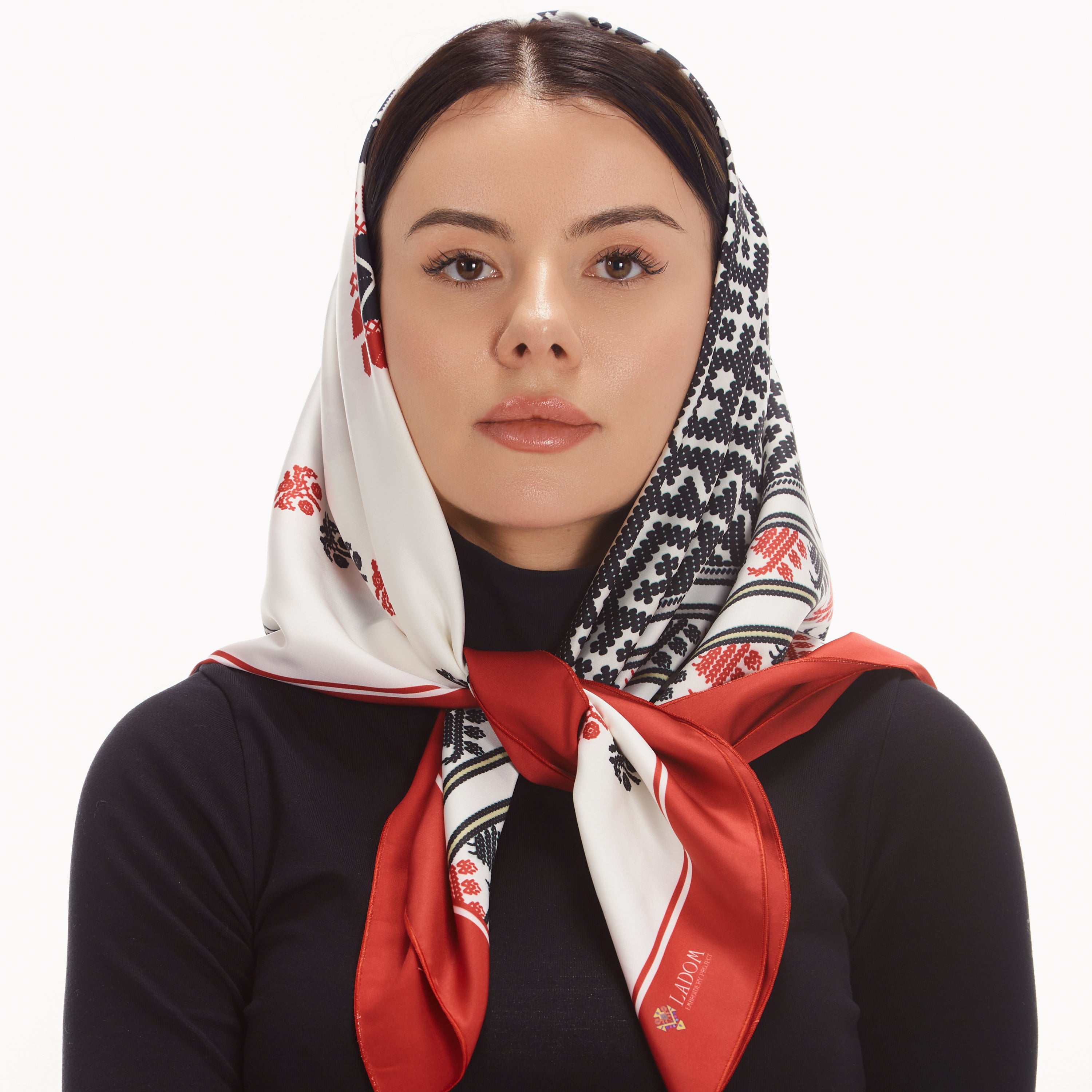 Червона Хустина «Дерево Життя»