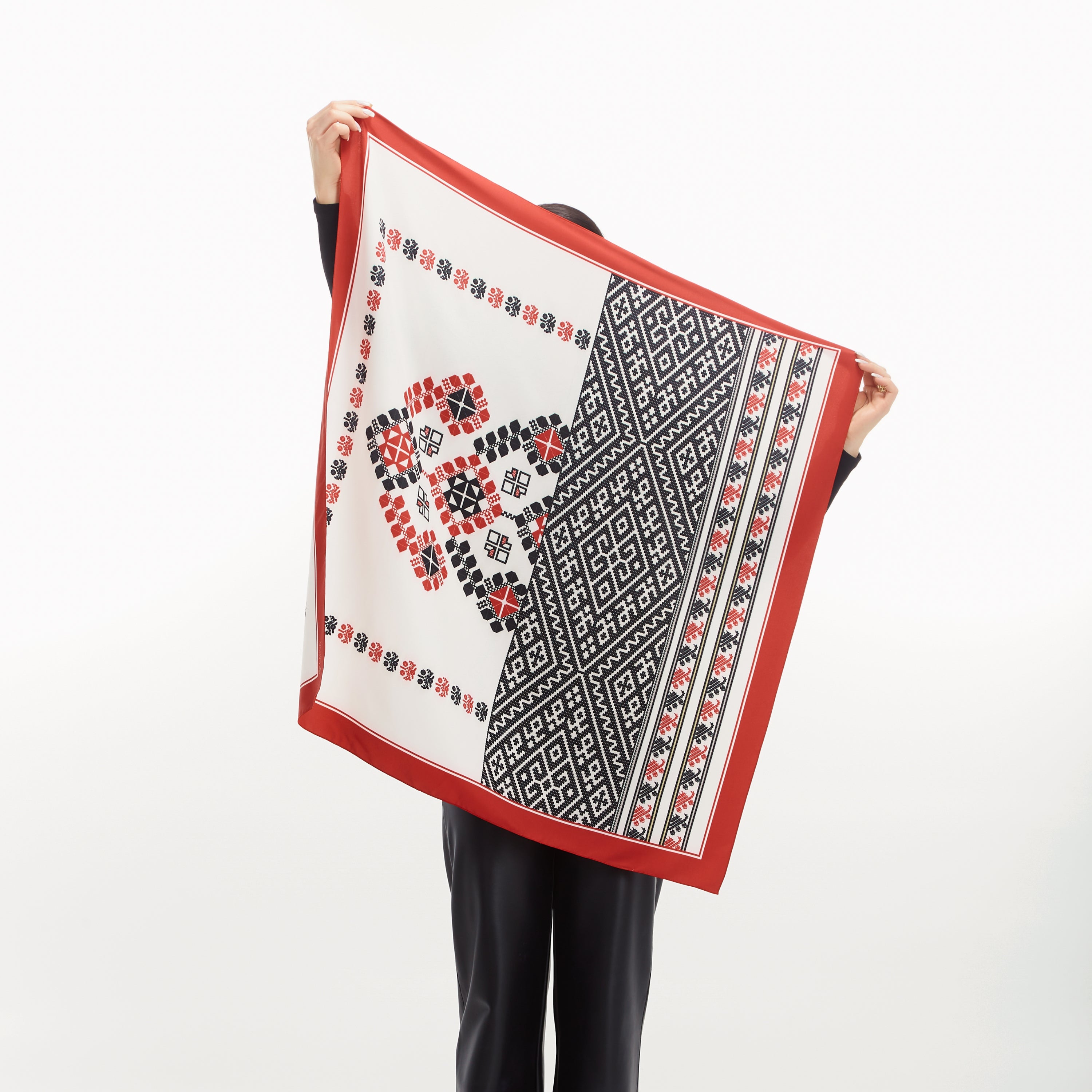 Червона Хустина «Дерево Життя»