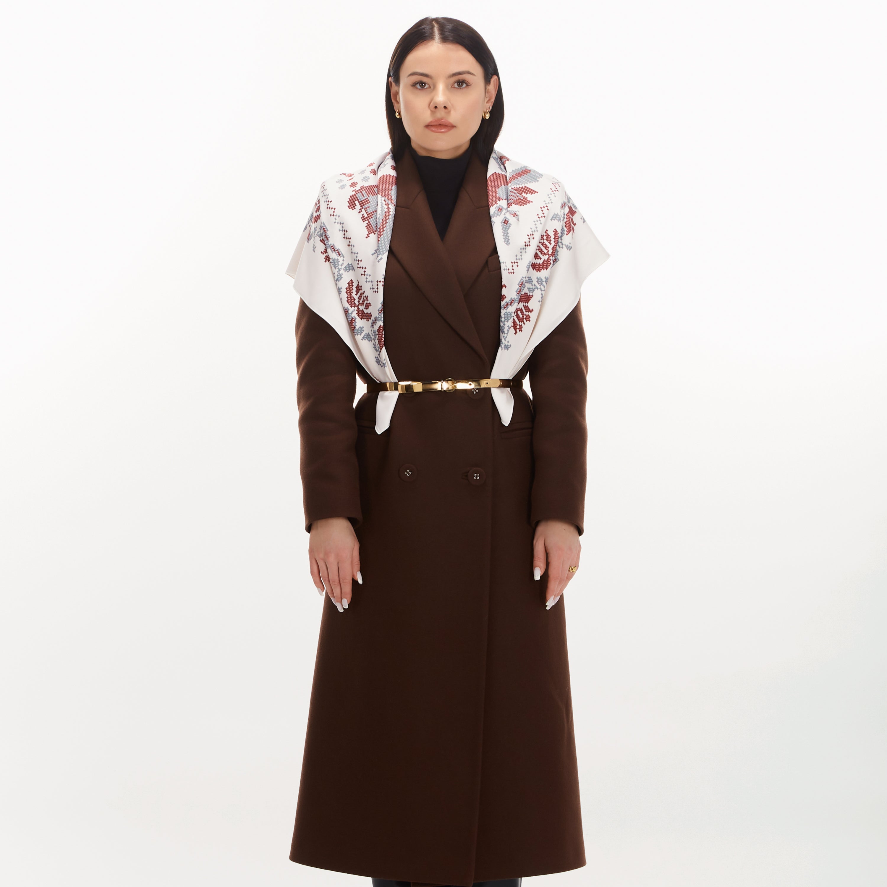 Біла Хустина "Голуби"