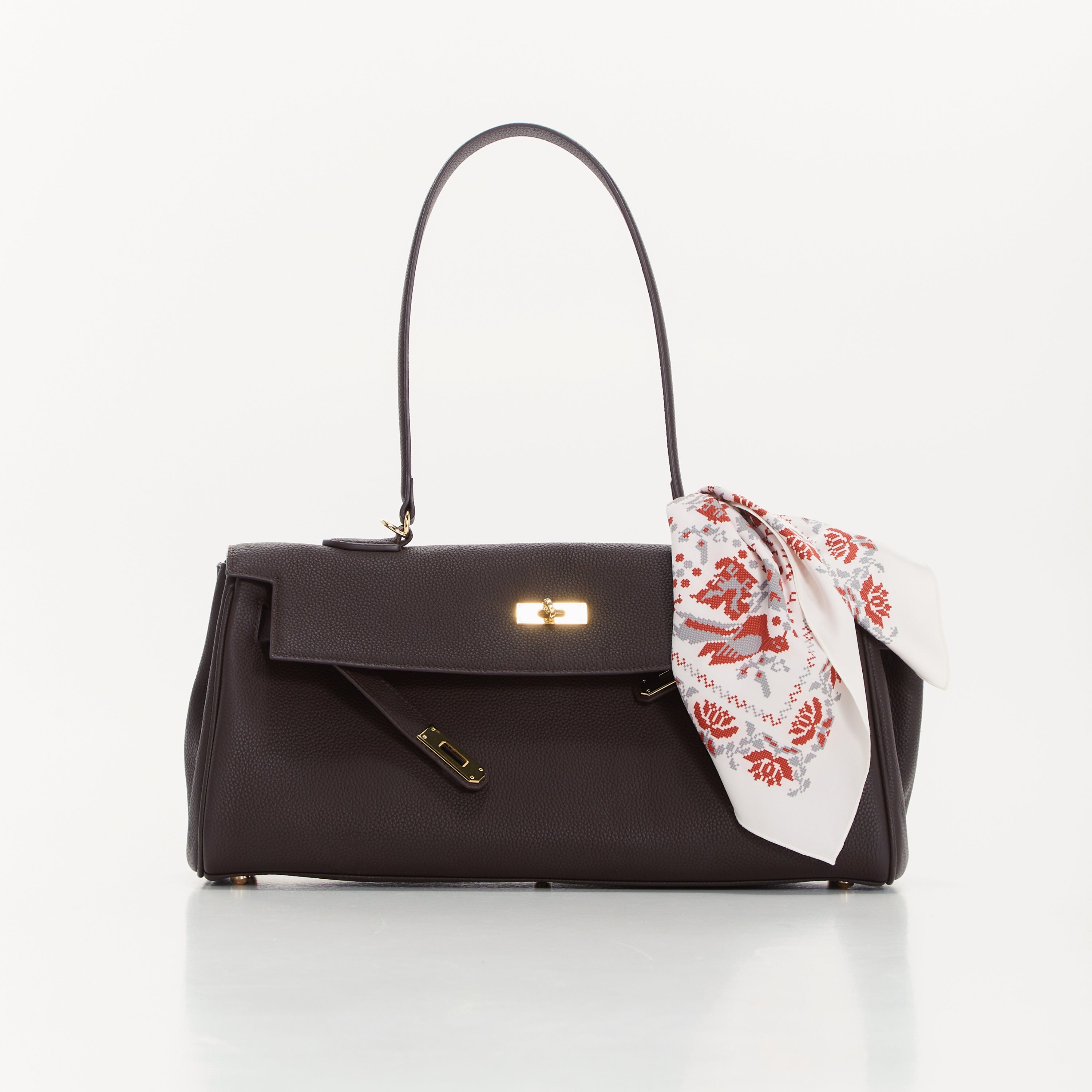 Біла Хустина "Голуби"