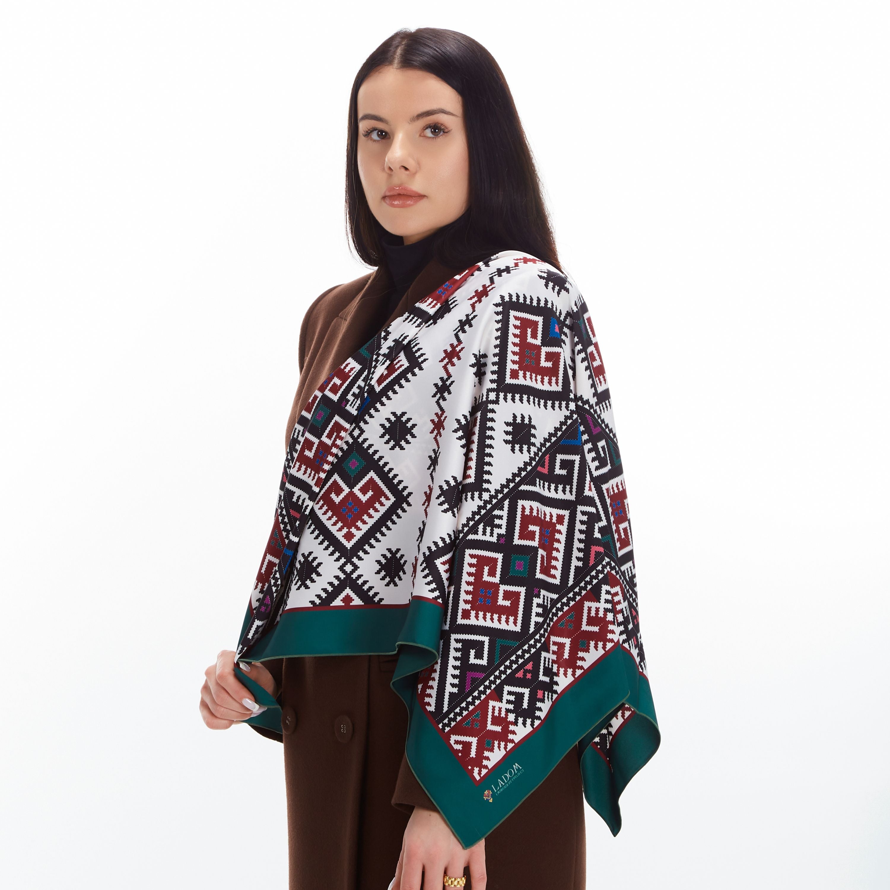 Зелена Хустина "Берегиня зі сваргами"