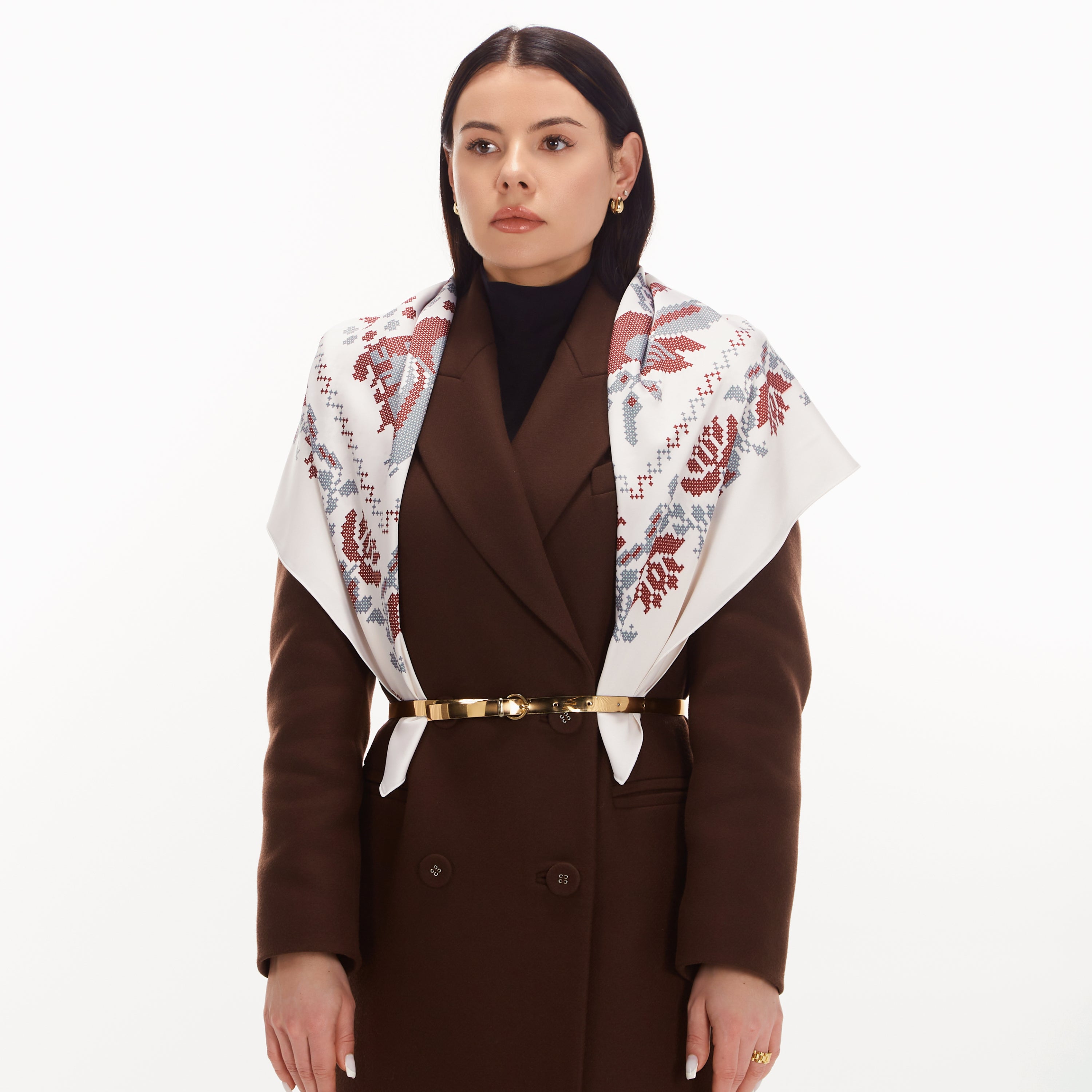 Біла Хустина "Голуби"