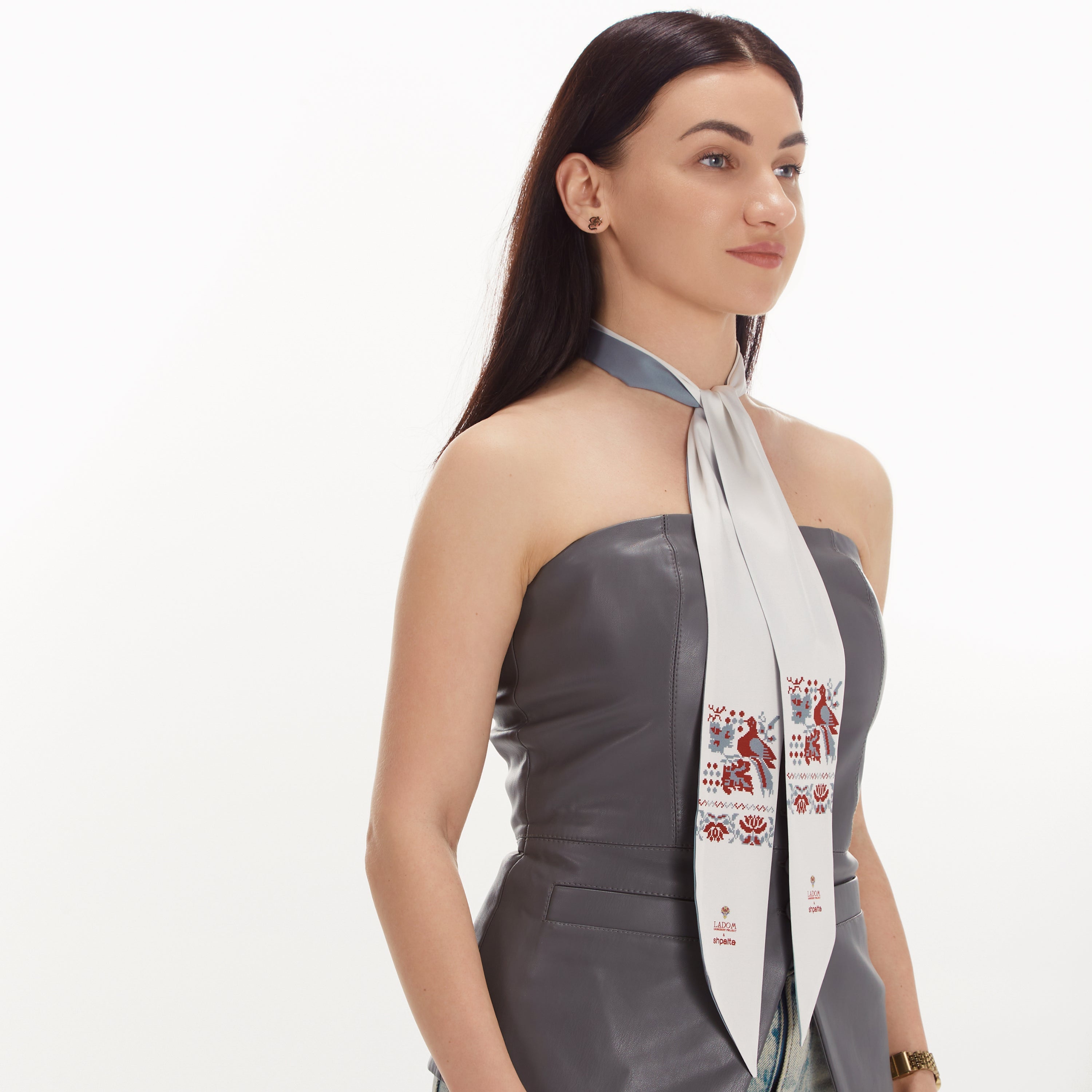 Сіра Твіллі "Голуби"