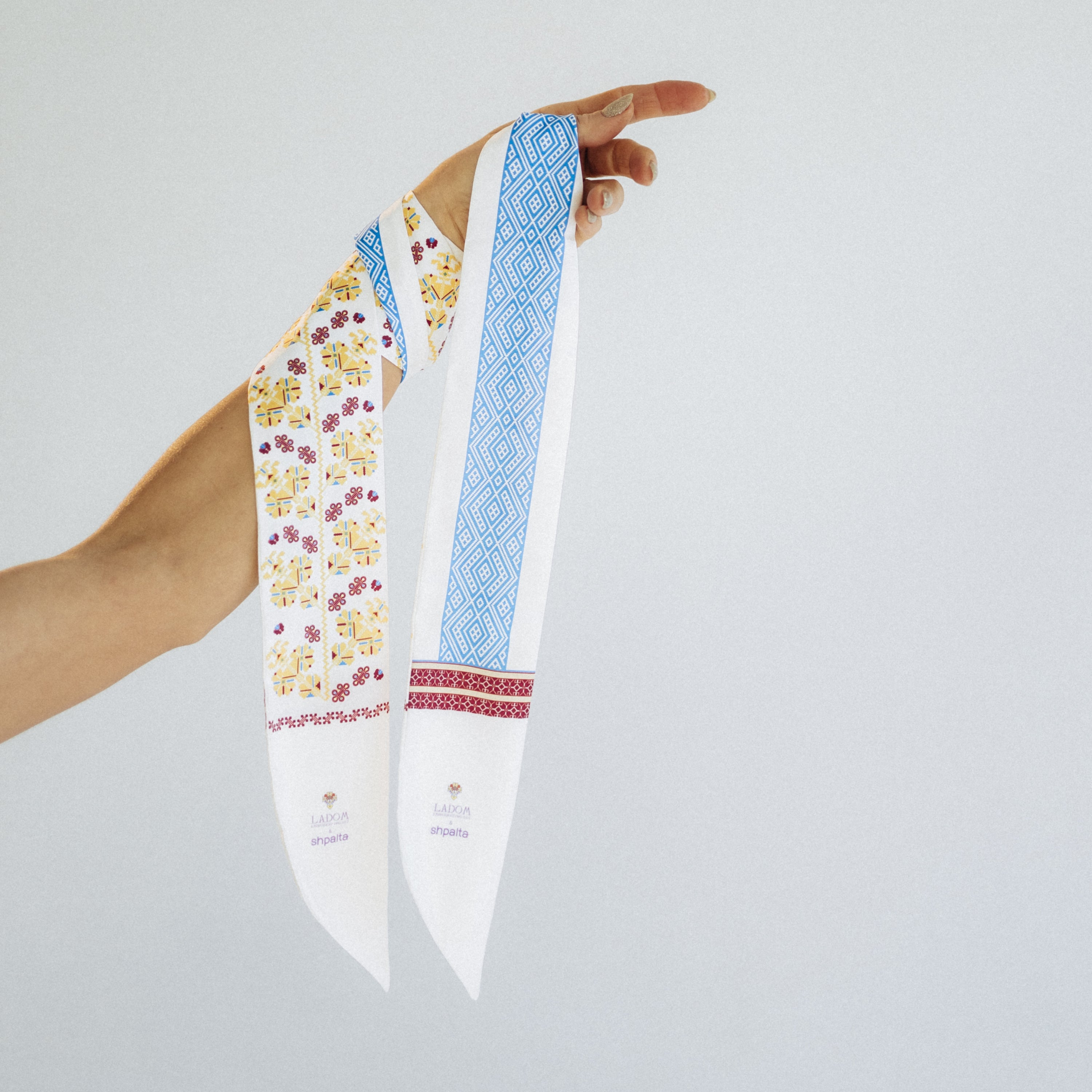 Біла Твіллі  "Світове дерево"