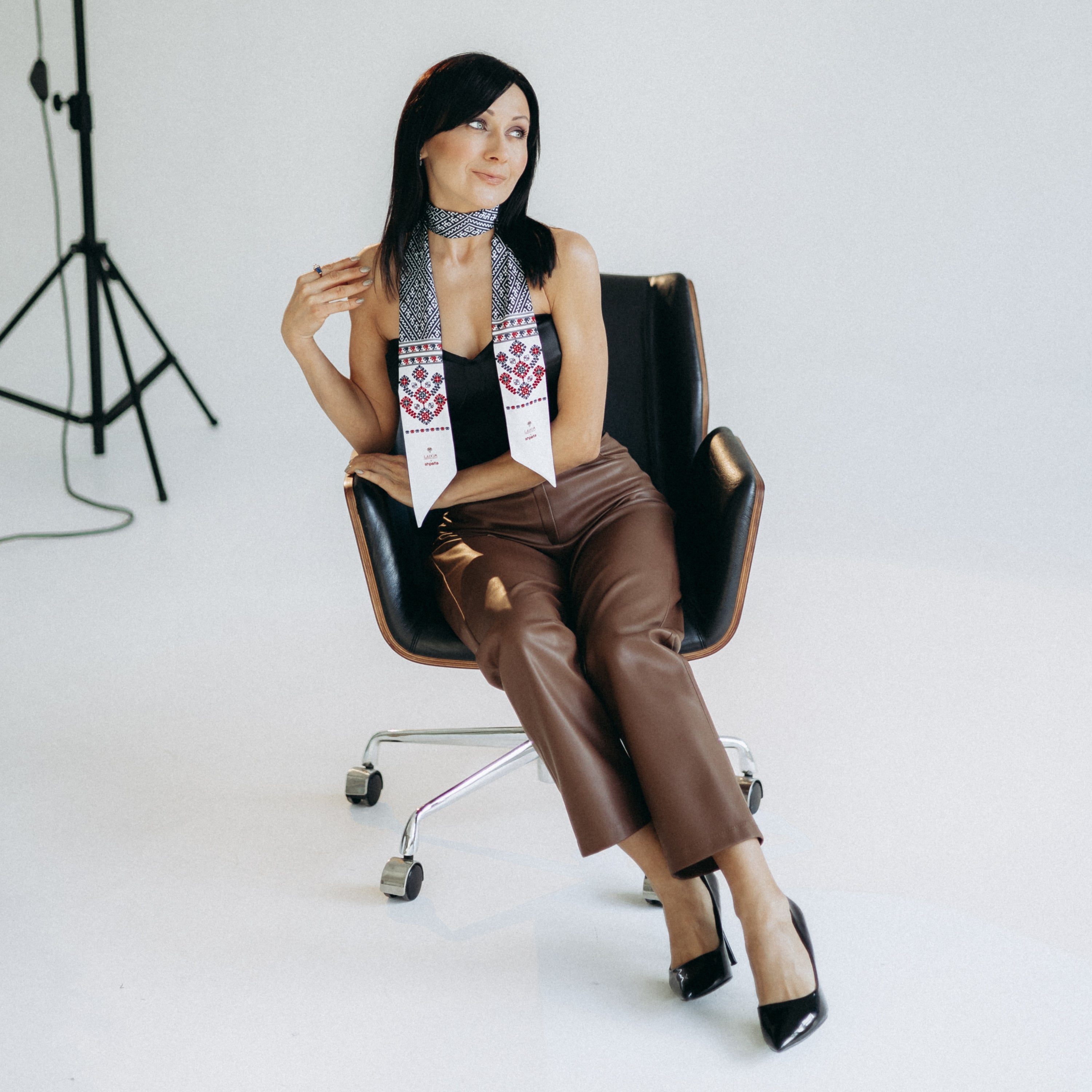 Чорна Твіллі "Дерево Життя"