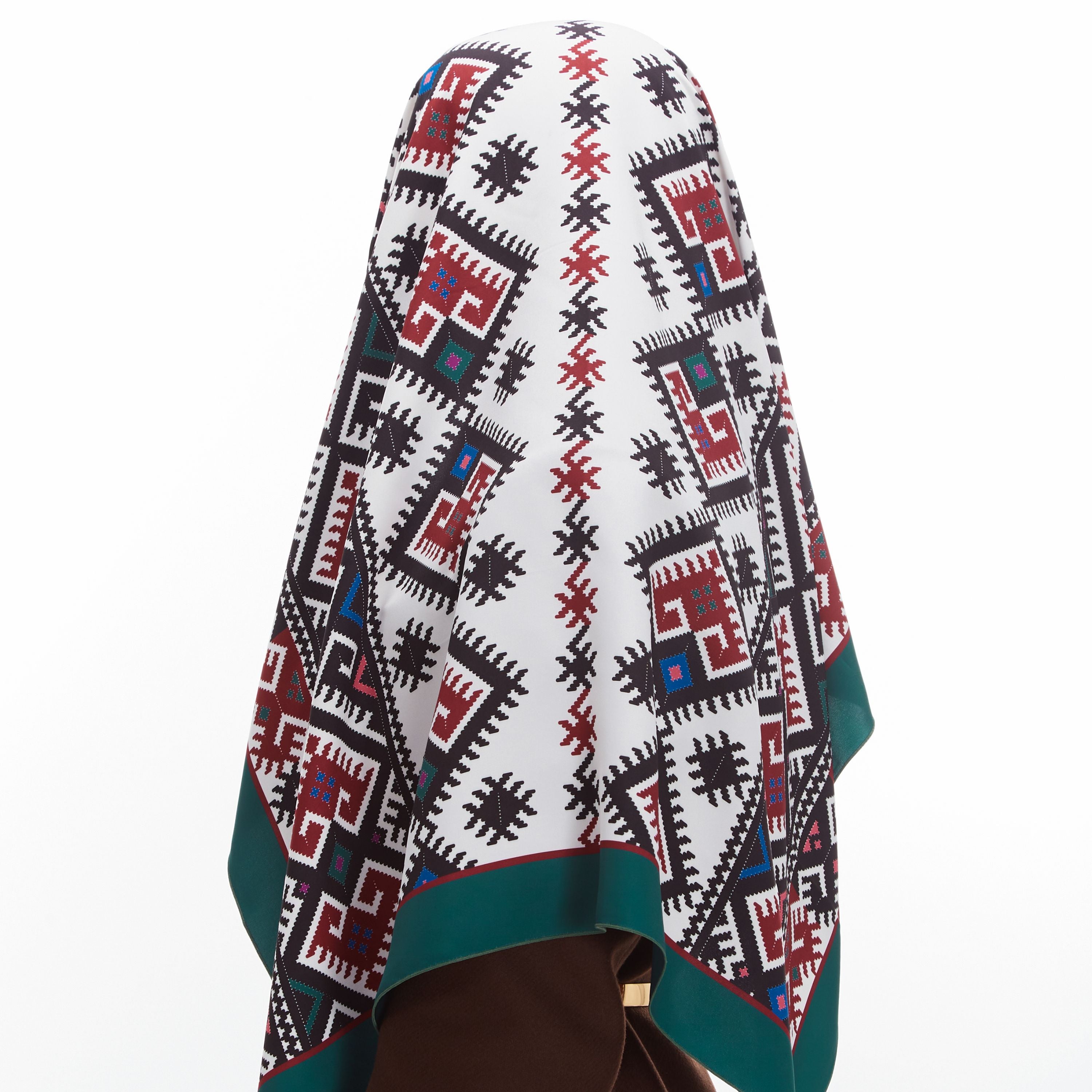 Зелена Хустина "Берегиня зі сваргами"