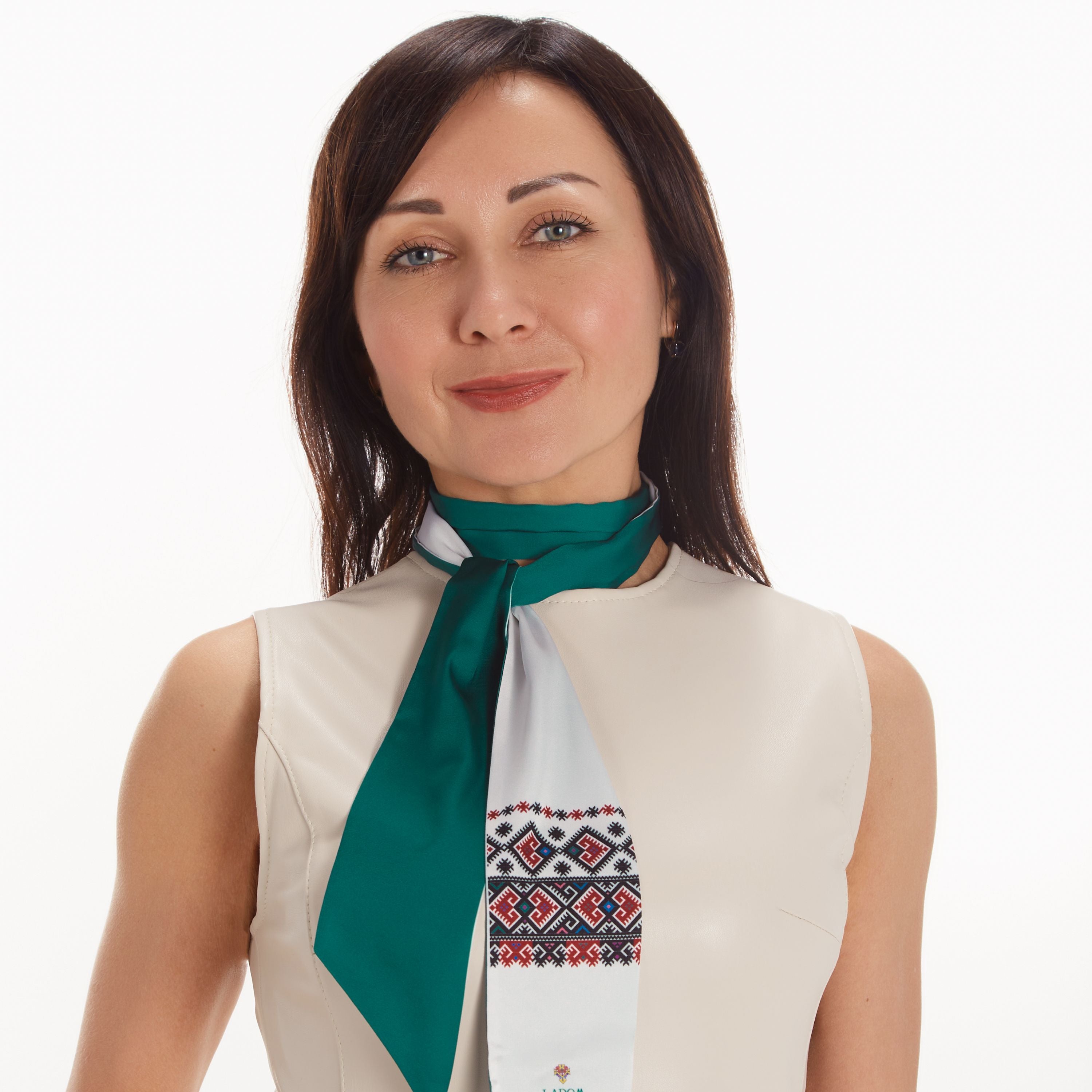 Зелене Хустина "Берегиня зі сваргами"