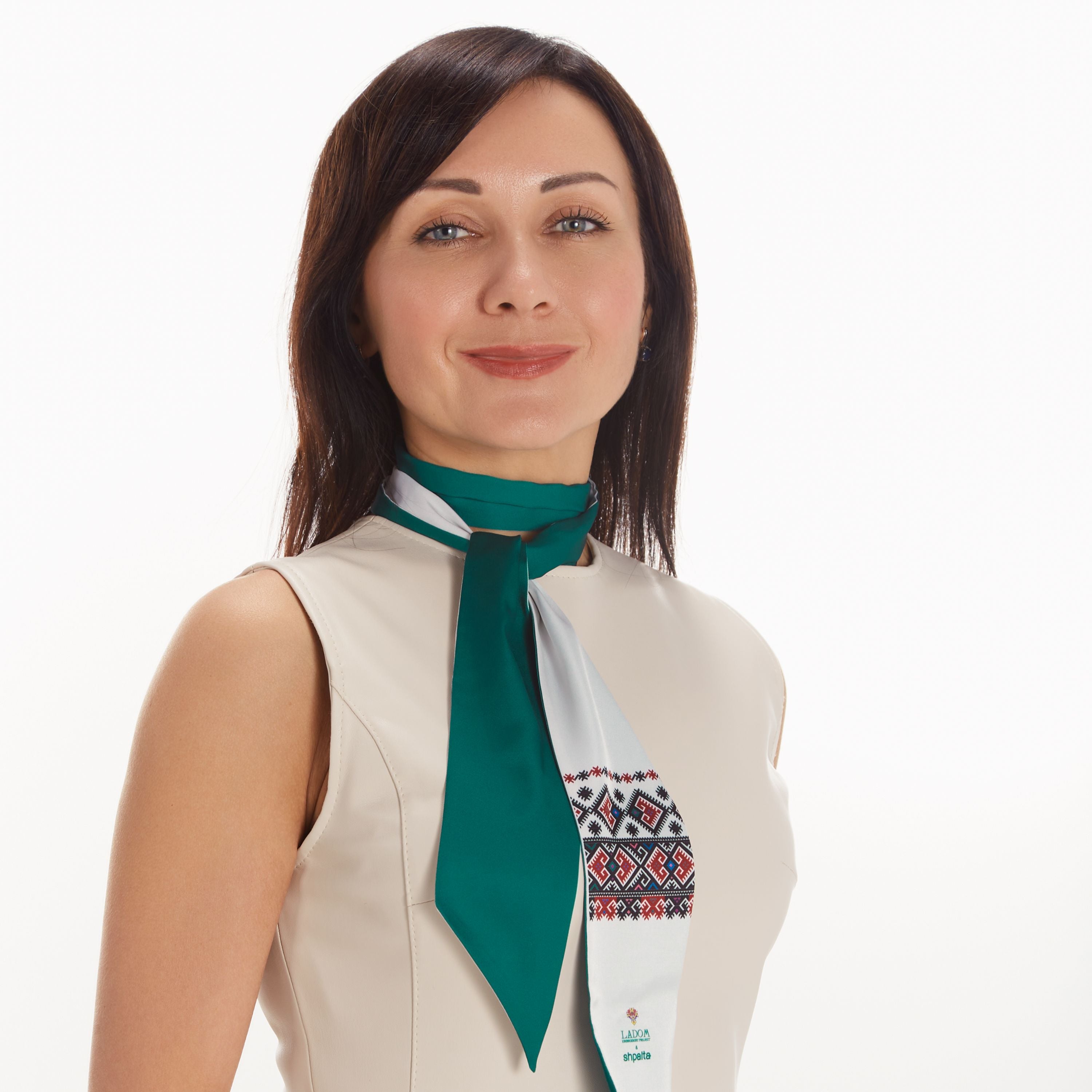 Зелене Хустина "Берегиня зі сваргами"